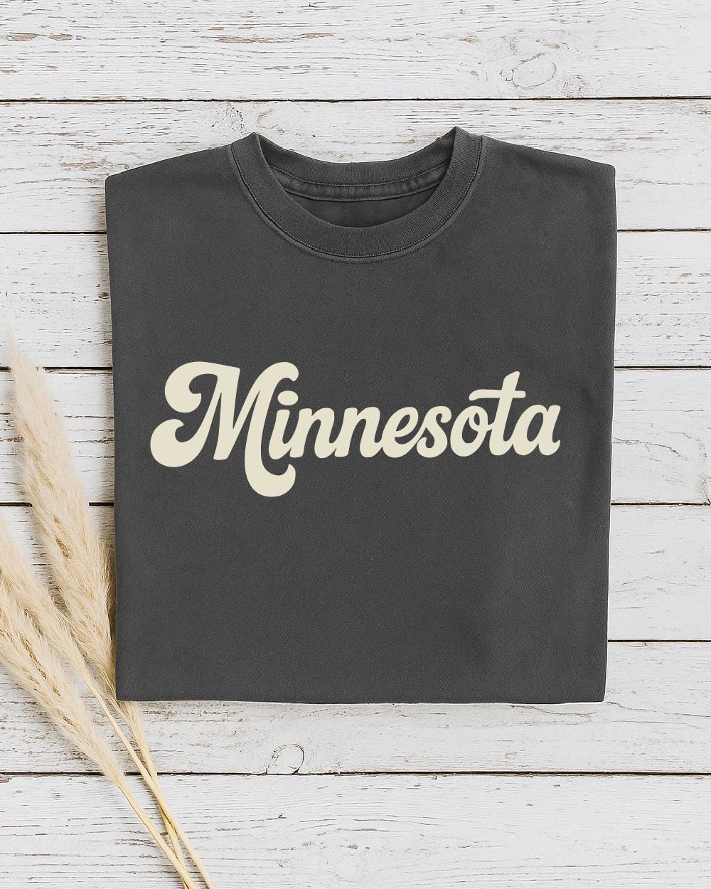 Retro Minnesota Script T-Shirt