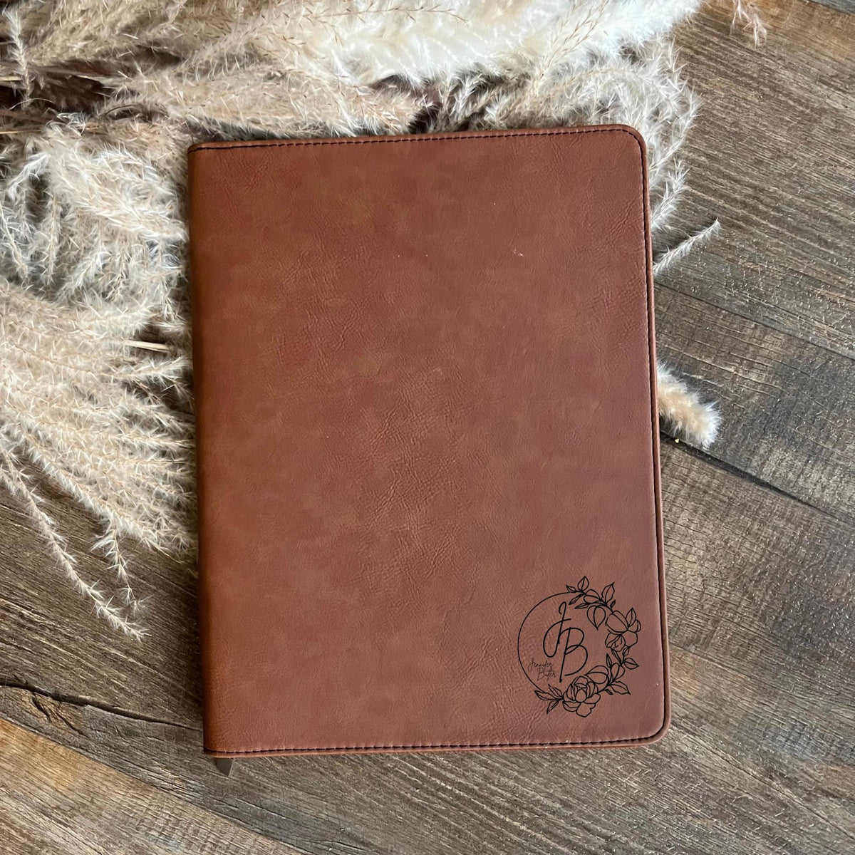 Personalized Faux Leather Portfolio with Floral Monogram | Zippered Organizer